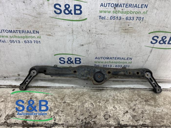 Gebrauchte Motorbalken Volkswagen Golf III Cabrio (1E) 1.8 Preis € 30,00 Margenregelung angeboten von Schaap & Bron