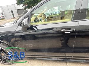 Begagnade Dörr, 4-dörrars, vänster fram Porsche Cayenne II (92A) 3.0 D V6 24V Pris € 799,00 Marginaltabell erbjuds av Schaap & Bron
