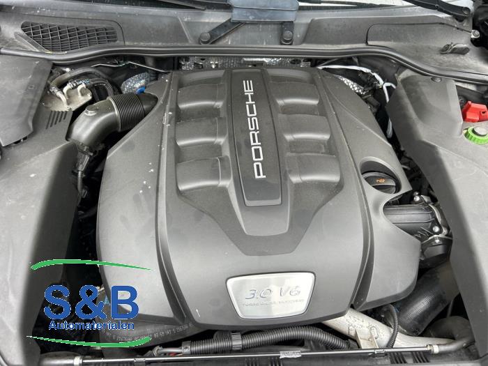 Used Engine Porsche Cayenne II (92A) 3.0 D V6 24V Price on request offered by Schaap & Bron