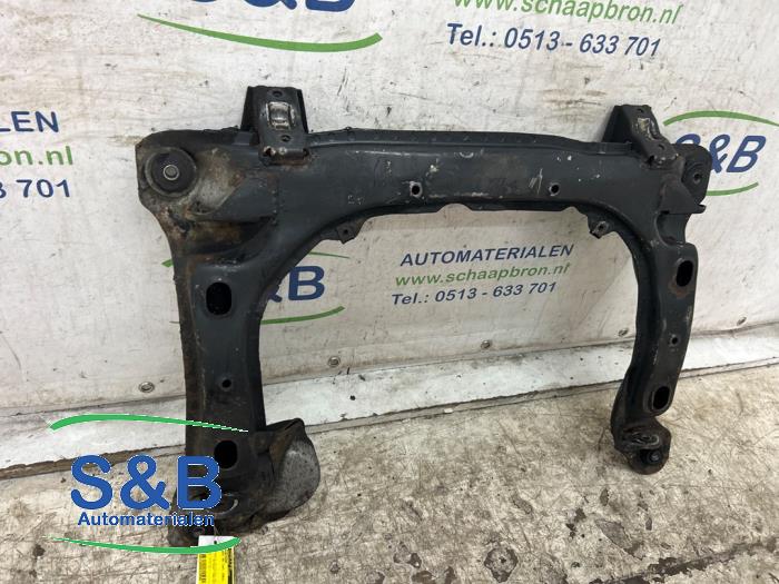 Subframe from a Audi 80 (B4) 1.9 TDI 1993