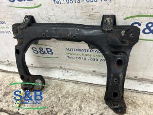 Subframe from a Audi 80 (B4) 1.9 TDI 1993