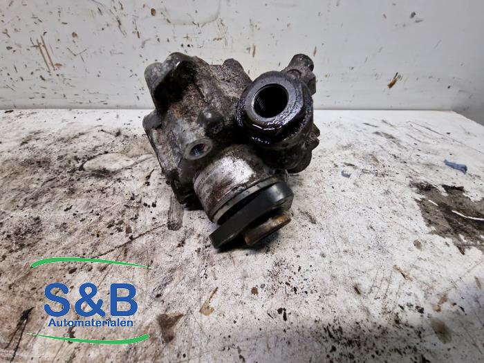 Gebrauchte Lenkkraftverstärker Pumpe Audi A4 (B6) 2.4 V6 30V Preis € 90,00 Margenregelung angeboten von Schaap & Bron