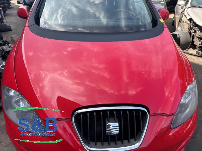 Używane Maska Seat Altea (5P1) 1.2 TSI Cena € 95,00 Procedura marży oferowane przez Schaap & Bron