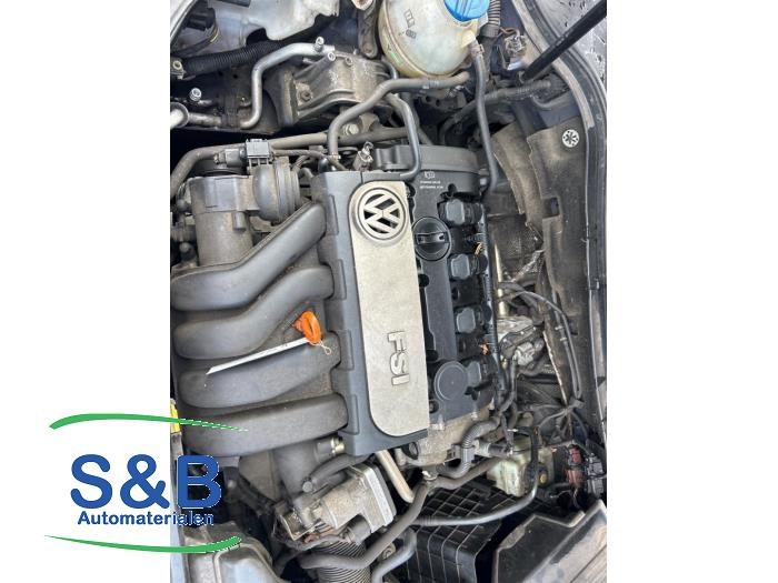 Używane Silnik Volkswagen Passat Variant (3C5) 2.0 FSI 16V Cena € 700,00 Procedura marży oferowane przez Schaap & Bron
