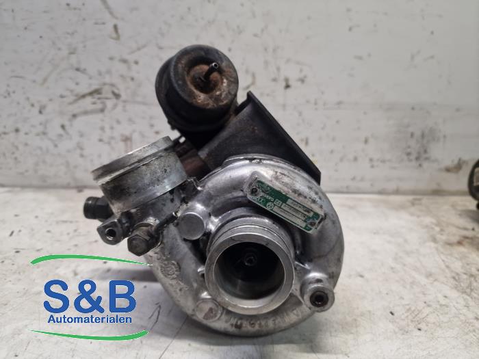 Używane Turbo Audi 80 (B4) 1.9 TDI Cena € 175,00 Procedura marży oferowane przez Schaap & Bron