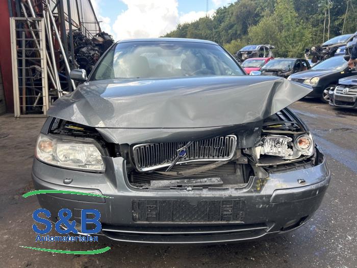 Gebrauchte Getriebe Volvo V70 (SW) 2.5 T 20V Preis € 400,00 Margenregelung angeboten von Schaap & Bron