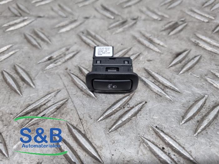 Usados Interruptor (varios) Volkswagen ID.Buzz (EBB/EBJ) 77 kWh Precio € 17,49 Norma de margen ofrecido por Schaap & Bron