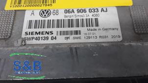 Engine management computer from a Volkswagen Golf IV Variant (1J5) 1.6 2001
