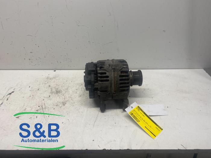 Gebrauchte Dynamo Volkswagen Polo IV (9N1/2/3) 1.4 TDI 80 Preis € 50,00 Margenregelung angeboten von Schaap & Bron