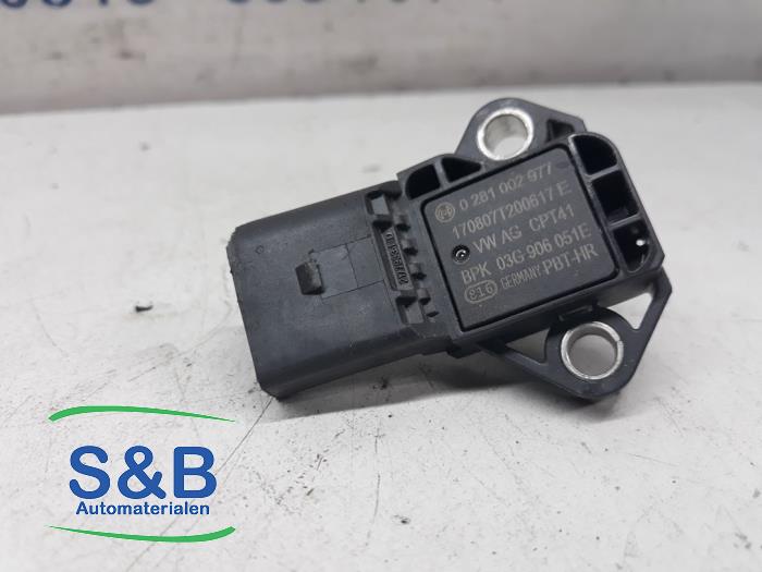 Begagnade Laddtryckssensor Volkswagen Golf VII (AUA) 1.0 TSI 12V BlueMotion Pris € 20,00 Marginaltabell erbjuds av Schaap & Bron