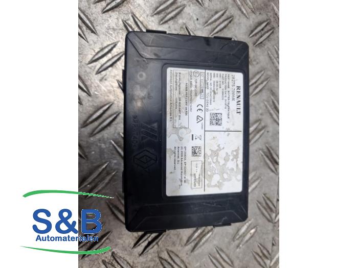 Usados Módulo de teléfono Renault Master III (MA/MB/MC/MD/MH/MF/MG/MH) 2.3 dCi 145 16V Precio € 40,00 Norma de margen ofrecido por Schaap & Bron