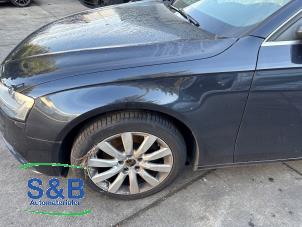 Używane Ekran lewy przód Audi A4 Avant (B8) 1.8 TFSI 16V Cena € 115,00 Procedura marży oferowane przez Schaap & Bron