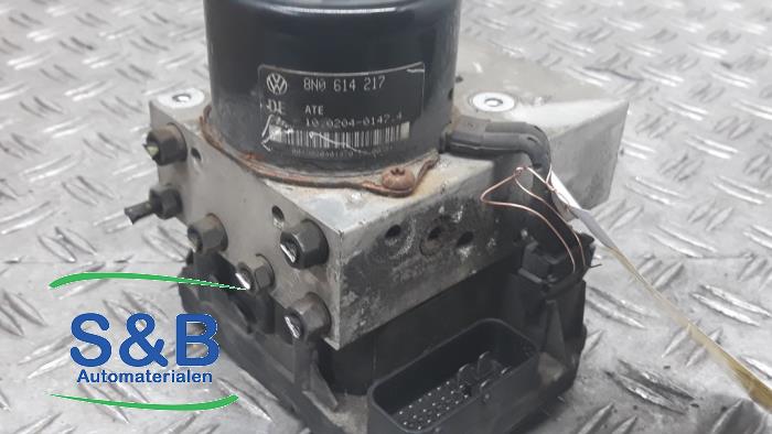 Gebrauchte ABS Pumpe Audi TT (8N3) 1.8 T 20V Quattro Preis € 250,00 Margenregelung angeboten von Schaap & Bron