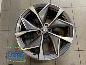 Gebrauchte Felge Skoda Enyaq iV Coupe RS Preis € 300,00 Margenregelung angeboten von Schaap & Bron