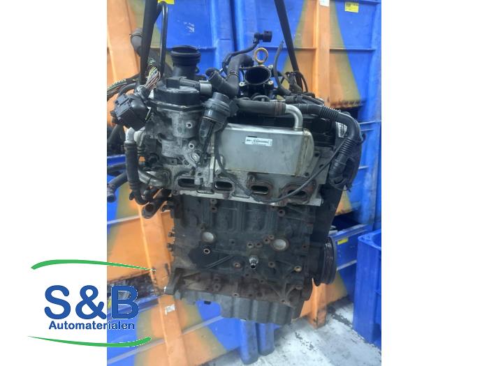 Used Engine Volkswagen Transporter T5 2.0 TDI DRF Price € 1.800,00 Margin scheme offered by Schaap & Bron
