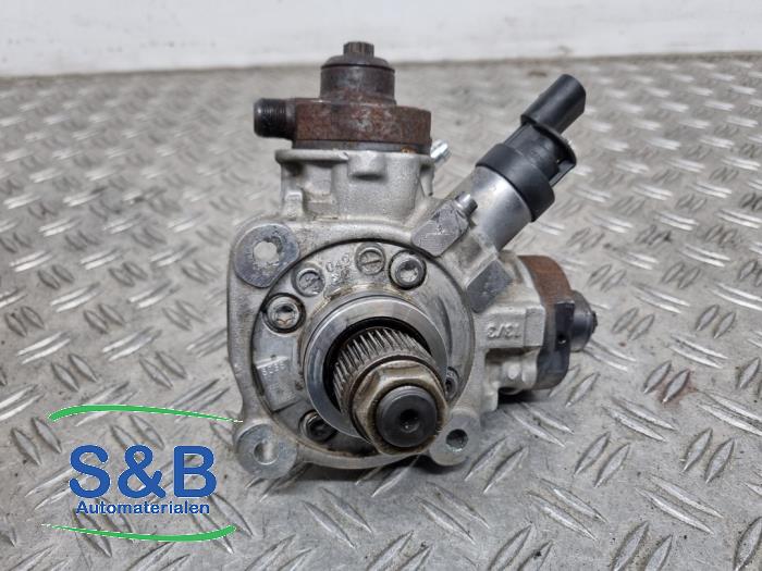 Begagnade Dieselpump Audi A4 Avant (B8) 3.0 TDI 245 V6 24V Quattro Pris € 400,00 Marginaltabell erbjuds av Schaap & Bron