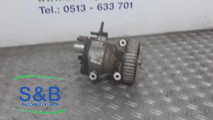 Begagnade Högtryckspump Renault Clio III (BR/CR) 1.5 dCi FAP Pris € 125,00 Marginaltabell erbjuds av Schaap & Bron