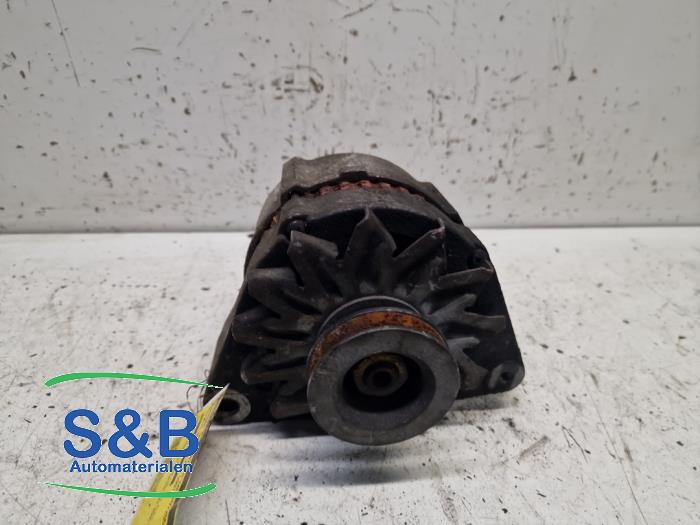 Gebrauchte Dynamo Peugeot 205 II (20A/C) 1.4 Preis € 40,00 Margenregelung angeboten von Schaap & Bron