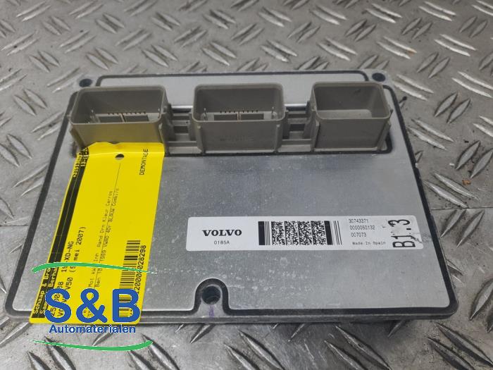 Used Engine management computer Volvo V50 (MW) 2.0 16V Price € 50,00 Margin scheme offered by Schaap & Bron