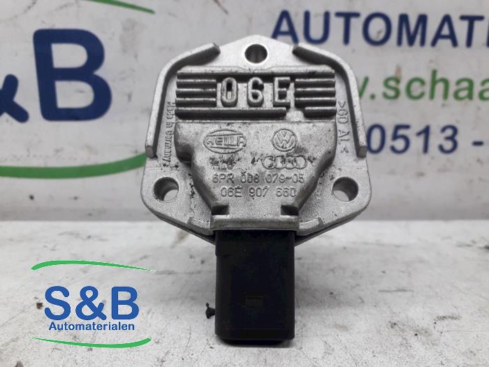 Begagnade Oljenivåsensor Audi A3 (8P1) 2.0 16V TFSI Pris € 40,00 Marginaltabell erbjuds av Schaap & Bron
