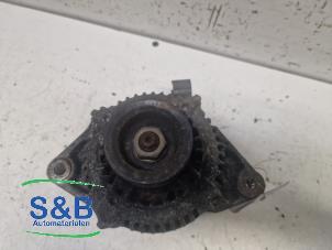 Dynamo van een Toyota RAV4 (A1) 2.0i,SR 16V 4x4 1999