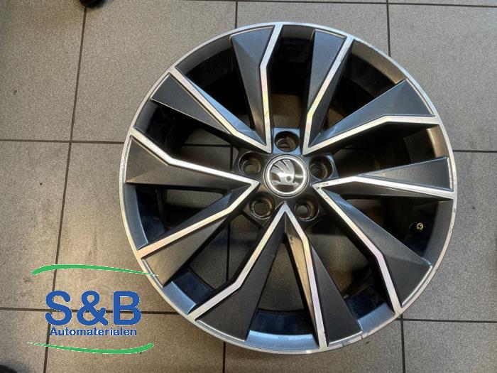 Używane Obrecz Skoda Rapid 1.2 TSI Cena € 99,00 Procedura marży oferowane przez Schaap & Bron