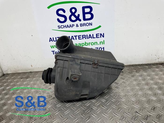Begagnade Luftfilterhus Audi 80 (B3) 1.9 Diesel Pris € 75,00 Marginaltabell erbjuds av Schaap & Bron