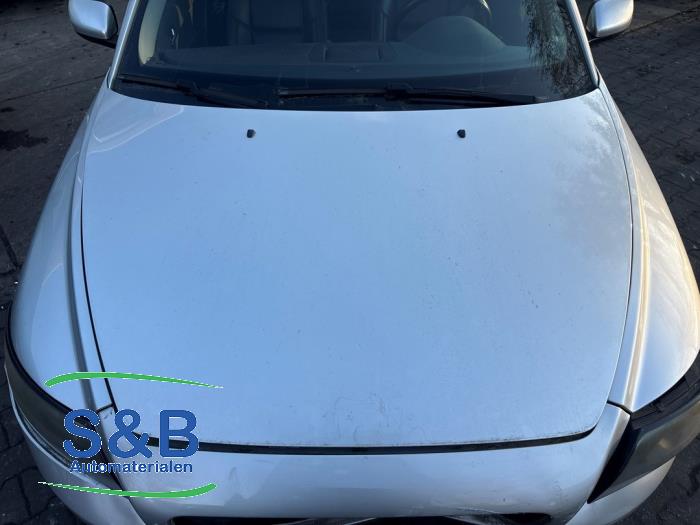 Używane Maska Volvo S40 (MS) 1.8 16V Cena € 85,00 Procedura marży oferowane przez Schaap & Bron