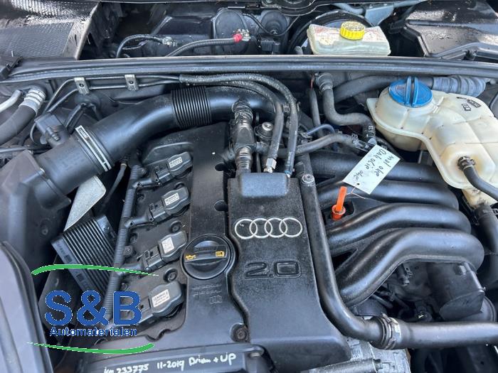 Usagé Moteur Audi A4 Avant (B7) 2.0 20V Prix € 599,00 Règlement à la marge proposé par Schaap & Bron