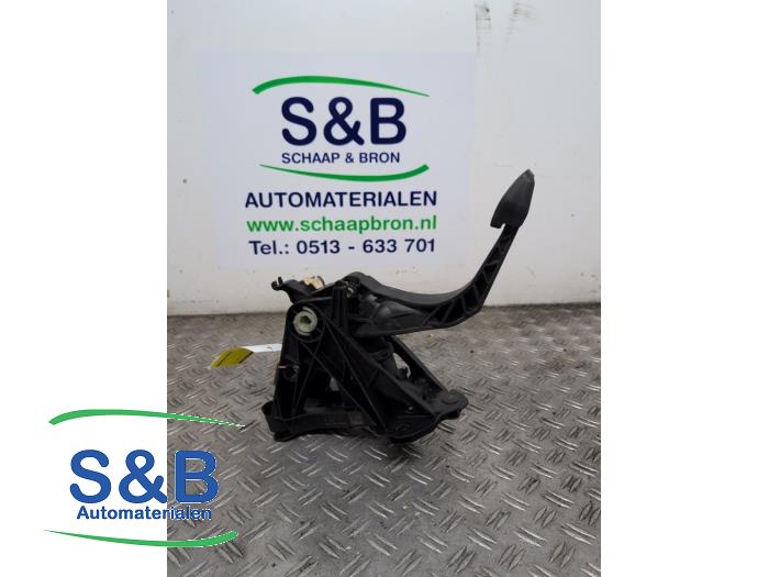 Używane Pedal sprzegla Audi A3 Limousine (8VS/8VM) 1.0 TFSI 12V Cena € 49,99 Procedura marży oferowane przez Schaap & Bron
