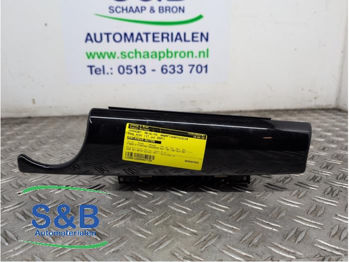 Używane Zmieniarka CD Mini Mini (R56) 1.6 16V Cooper S Cena € 64,99 Procedura marży oferowane przez Schaap & Bron