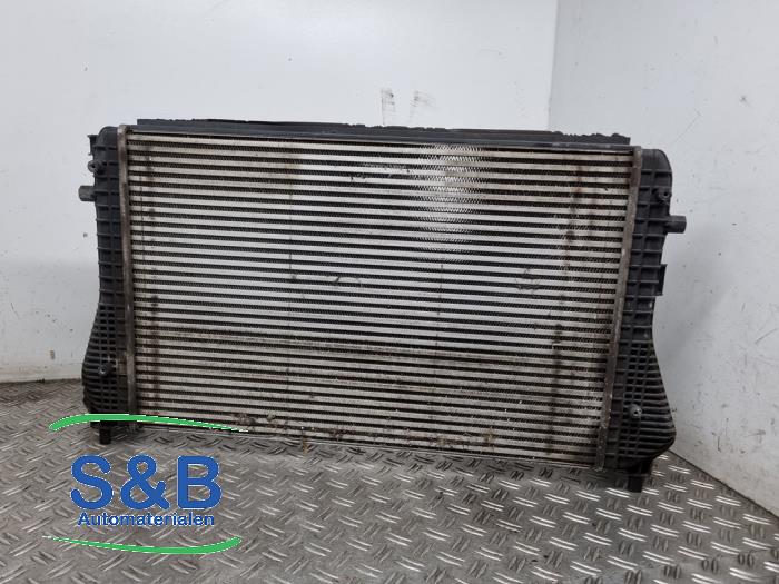 Usados Intercooler Volkswagen Passat Variant (365) 1.6 TDI 16V Bluemotion Precio € 69,99 Norma de margen ofrecido por Schaap & Bron