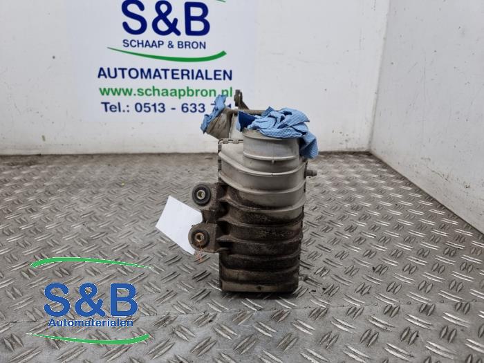 Intercooler from a Audi A3 (8L1) 1.9 TDI 90 1998