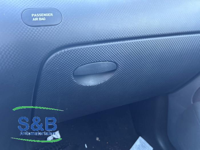 Begagnade Handskfack Seat Altea (5P1) 1.6 Pris € 35,00 Marginaltabell erbjuds av Schaap & Bron