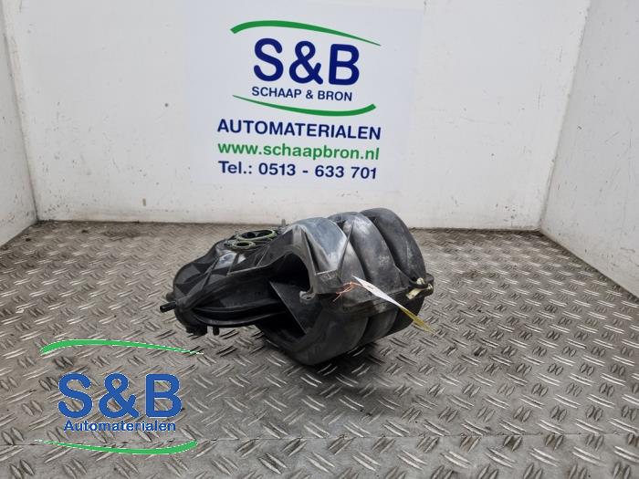 Używane Kolektor dolotowy Seat Mii 1.0 12V Cena € 174,99 Procedura marży oferowane przez Schaap & Bron
