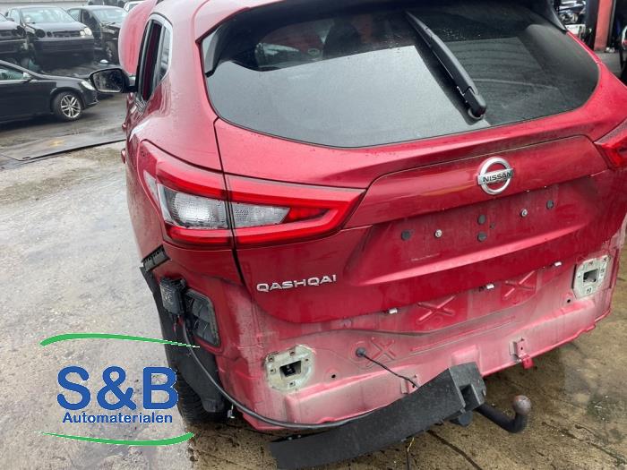 Begagnade Baklucka Nissan Qashqai (J11) 1.2 DIG-T 16V Pris € 499,00 Marginaltabell erbjuds av Schaap & Bron