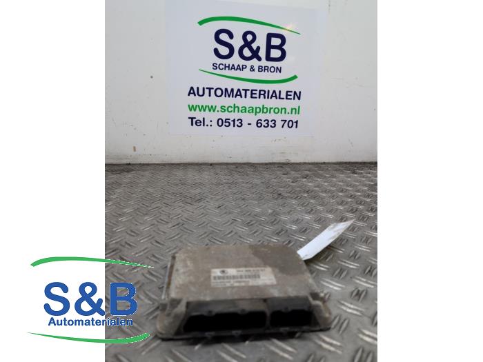 Used Engine management computer Skoda Octavia (1U2) 1.6 GLX Price € 149,99 Margin scheme offered by Schaap & Bron