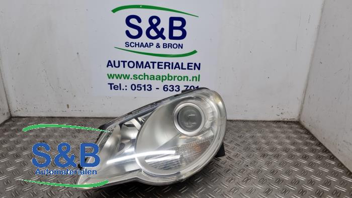 Używane Reflektor lewy Volkswagen Eos (1F7/F8) 1.6 FSI 16V Cena € 99,00 Procedura marży oferowane przez Schaap & Bron