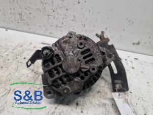 Dynamo from a Honda FR-V (BE) 1.7 16V 2005