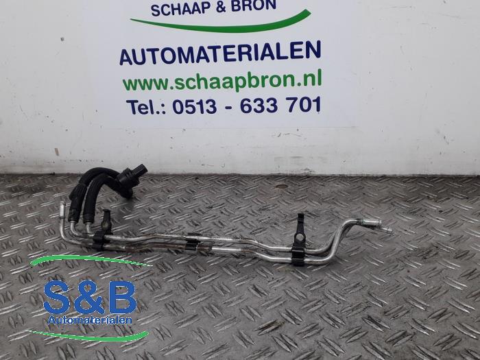 Usagé Conduit de carburant Volkswagen Golf V (1K1) 2.0 TDI 16V Prix € 60,00 Règlement à la marge proposé par Schaap & Bron