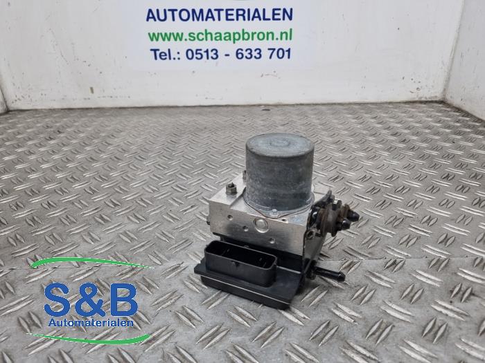 Begagnade ABS-pump Audi A5 Sportback (8TA) 2.0 TFSI 16V Pris € 299,99 Marginaltabell erbjuds av Schaap & Bron