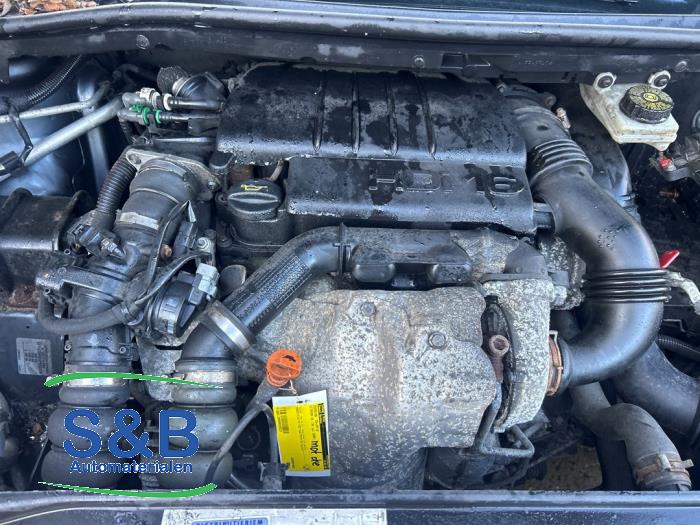 Używane Silnik Citroen C4 Berline (LC) 1.6 HDi 16V Cena € 650,00 Procedura marży oferowane przez Schaap & Bron
