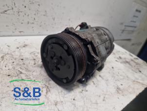 Klimapumpe van een Volkswagen Passat (35I) 2.8 VR6 1995