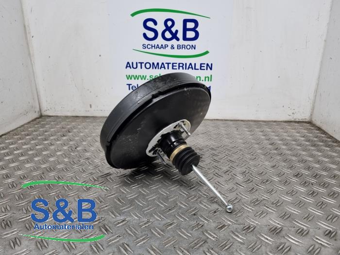 Usagé Servo frein Skoda Octavia (5EAA) 1.0 TSI 12V Prix € 64,99 Règlement à la marge proposé par Schaap & Bron