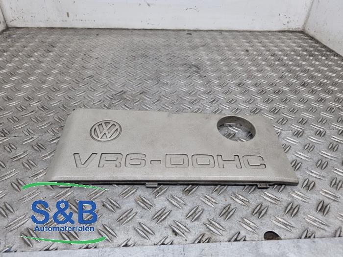 Used Engine cover Volkswagen Passat (35I) 2.8 VR6 Price € 149,99 Margin scheme offered by Schaap & Bron