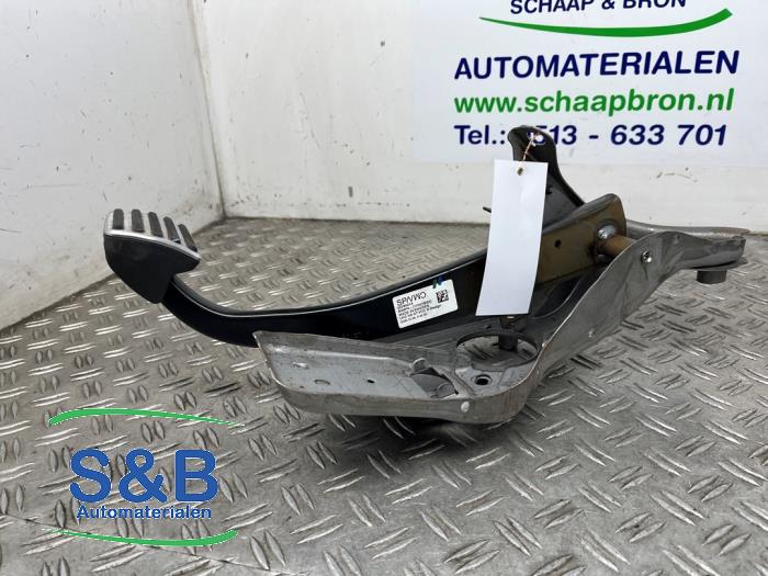 Używane Pedal hamulca Volvo XC40 (XZ) Recharge Twin 78 kWh Cena € 110,00 Procedura marży oferowane przez Schaap & Bron