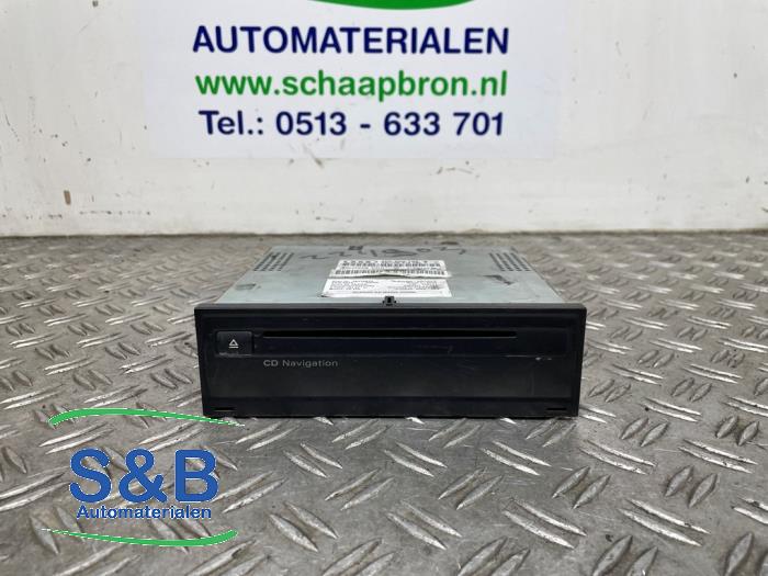 Używane Nawigacja CD Audi A6 (C6) 2.0 TDI 16V Cena € 150,00 Procedura marży oferowane przez Schaap & Bron