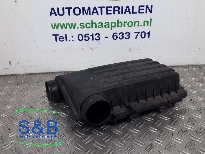 Begagnade Luftfilterhus Volkswagen Jetta IV (162/16A) Pris € 40,00 Marginaltabell erbjuds av Schaap & Bron