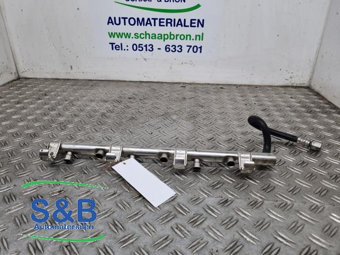 Usagé Système d'injection Porsche Cayenne (9PA) 3.2 V6 24V Prix € 39,99 Règlement à la marge proposé par Schaap & Bron
