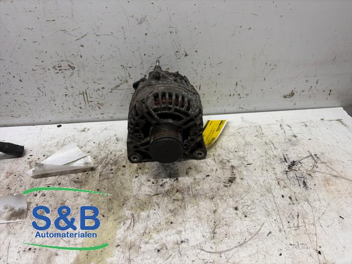 Begagnade Dynamo Renault Clio III Estate/Grandtour (KR) 1.5 dCi 85 Pris € 35,00 Marginaltabell erbjuds av Schaap & Bron